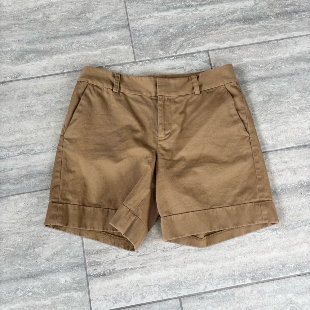 Lauren Ralph Lauren women’s Brown Flat Front Shorts size 6